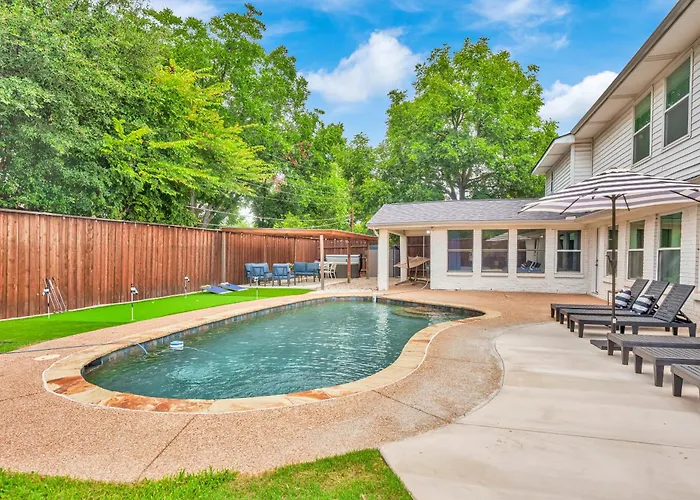 Spacious Sleeps 20 With Heated Pool Hottub By Stockyards Dfw * Fort Worth